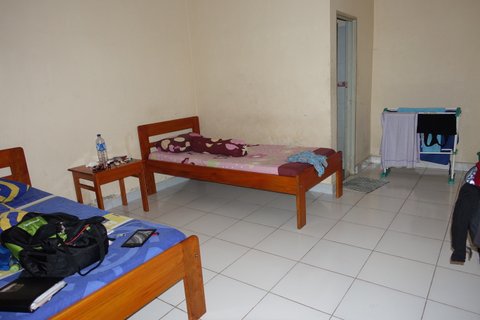 Zimmer Hotel Ananda, Ampana 